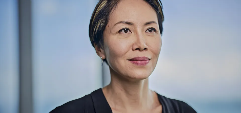 Clarksons Employee, Singapore